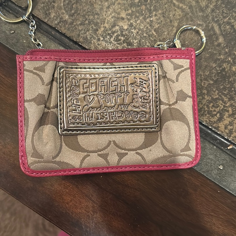 EUC Poppy wallet